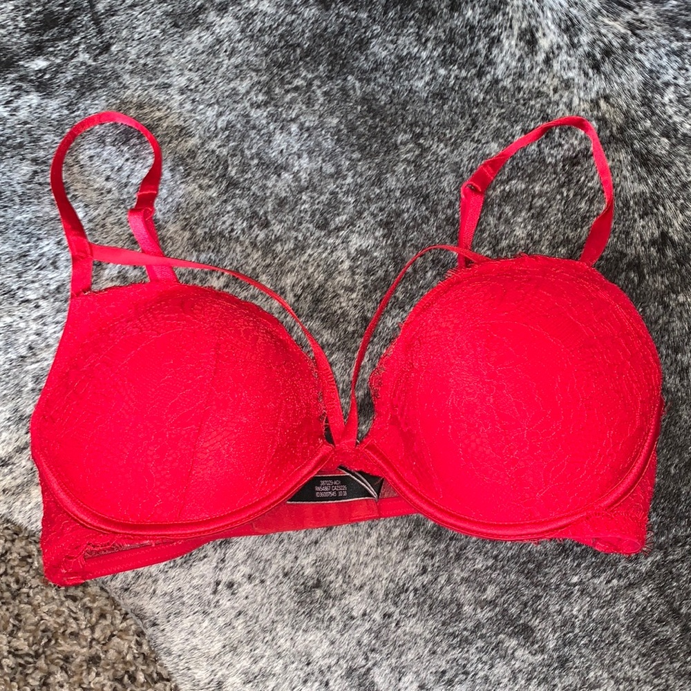 Victoria’s Secret bra